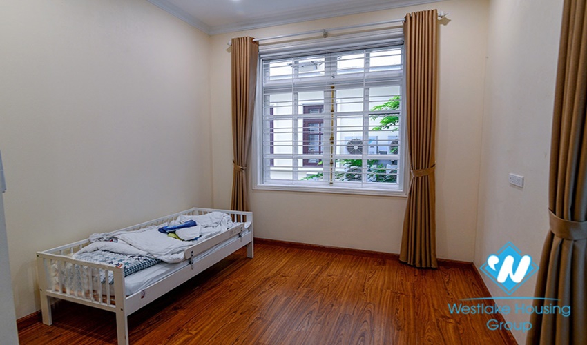 Newly renovated 5 bedroom villa for rent near UNIS school 